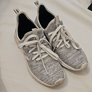 Adidas cloud foam tennis shoes size 8